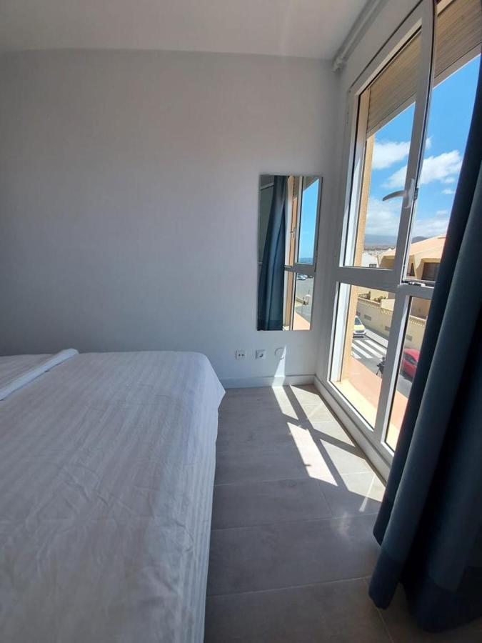 Surfers Nest El Medano Apartment Exterior foto